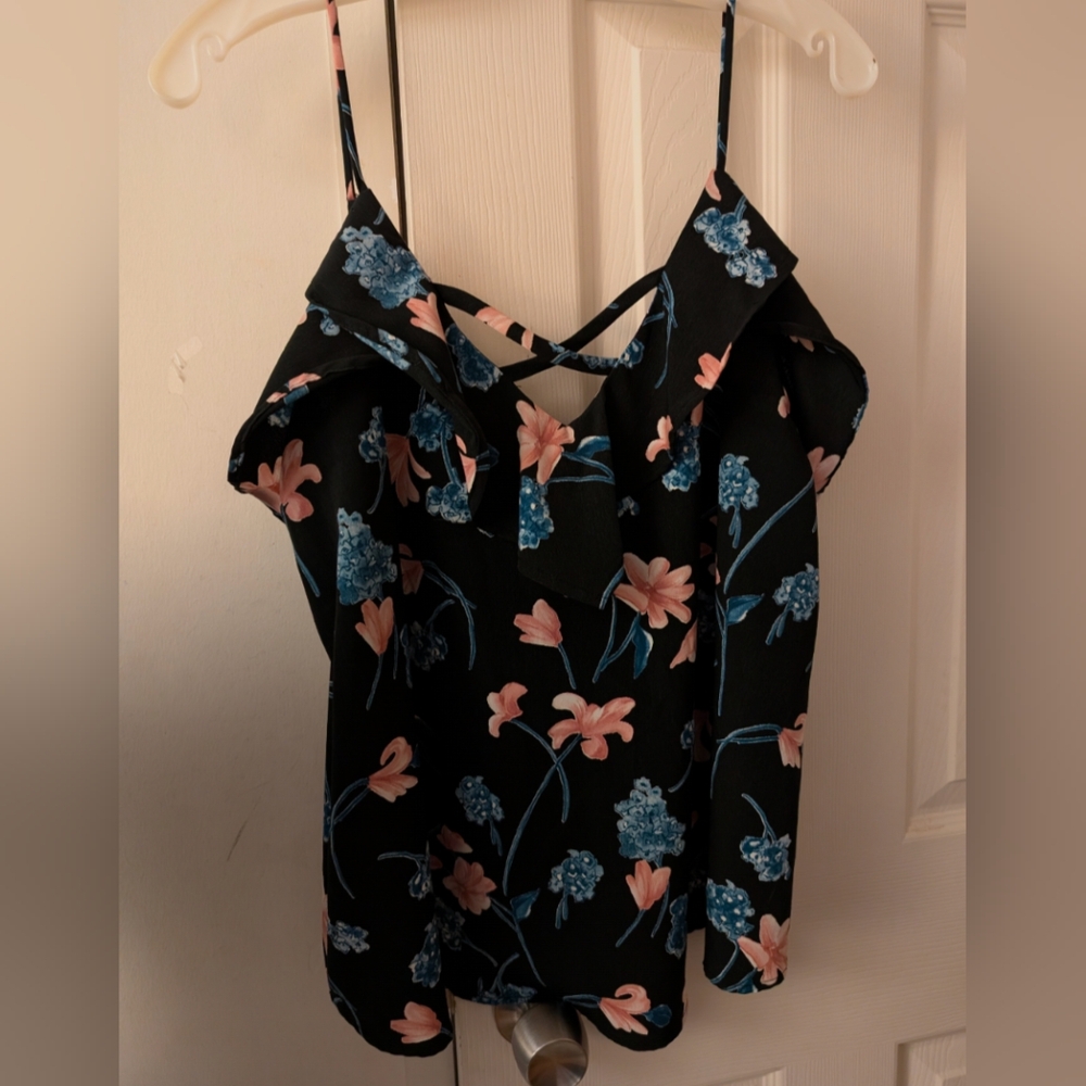 Sz Large Harlow and graham blouse C37